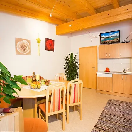 Haus Alois Bed & Breakfast Sölden